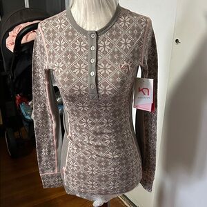 Kari Traa Gray and Pink Snowflake Long Sleeve Top size xmall nwt